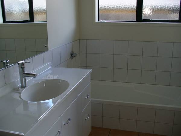 Lovely Town House Picture 3