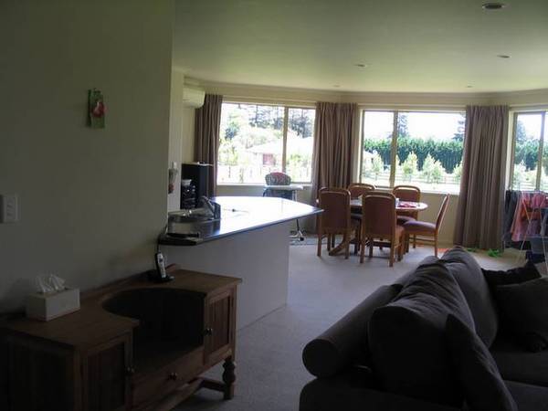 Executive Living Picture Executive Living Picture