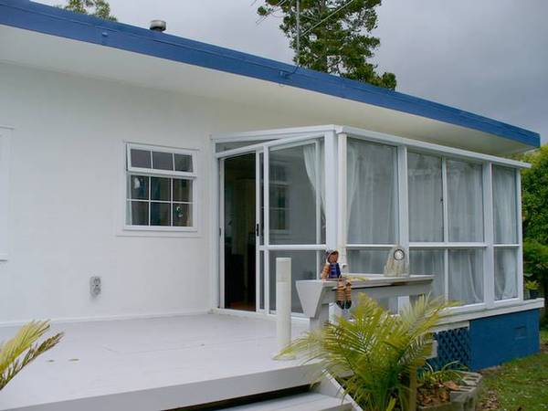 50'S COTTAGE Picture 1