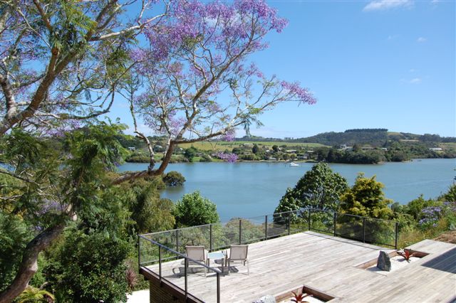 Superb waterviews rental Picture 1