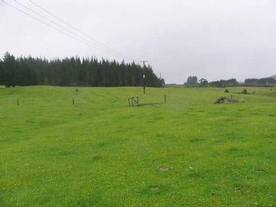 LARGE LIFESTYLE BLOCK Picture