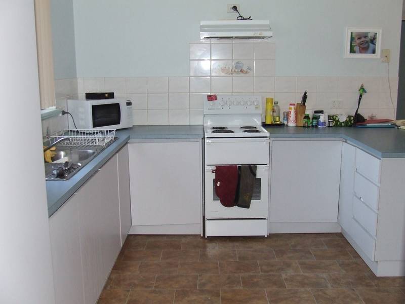 WHAT A GREAT BUY AT A GREAT PRICE! Picture 2