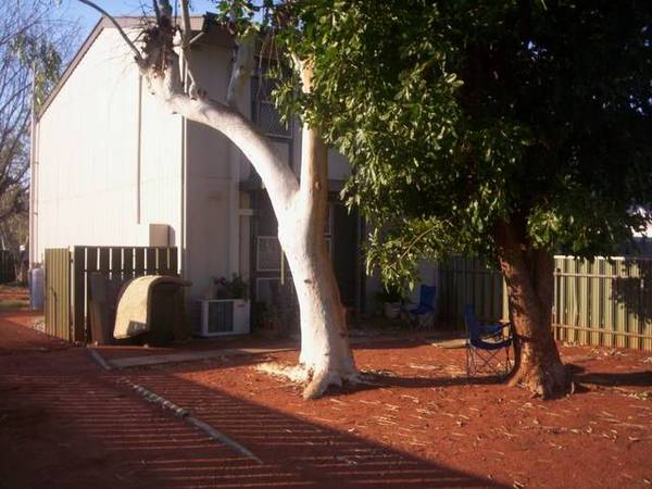 Fully Furnished Picture 1