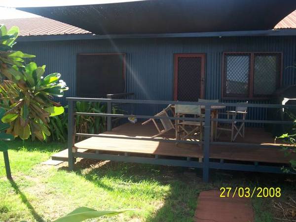 Close to shops Picture Close to shops Picture