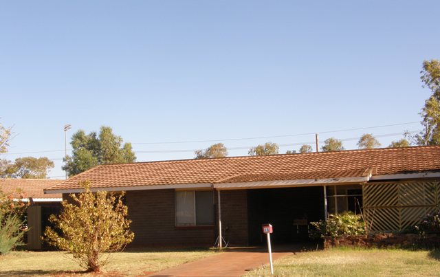 STRONG INVESTMENT OPPORTUNITY - COMPANY LEASE Picture 1