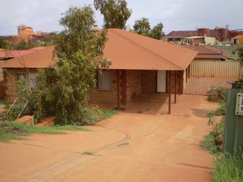 Large Family Home Picture