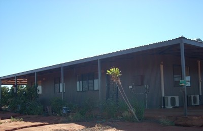 Quiet, rural setting, ideal for a family. Picture