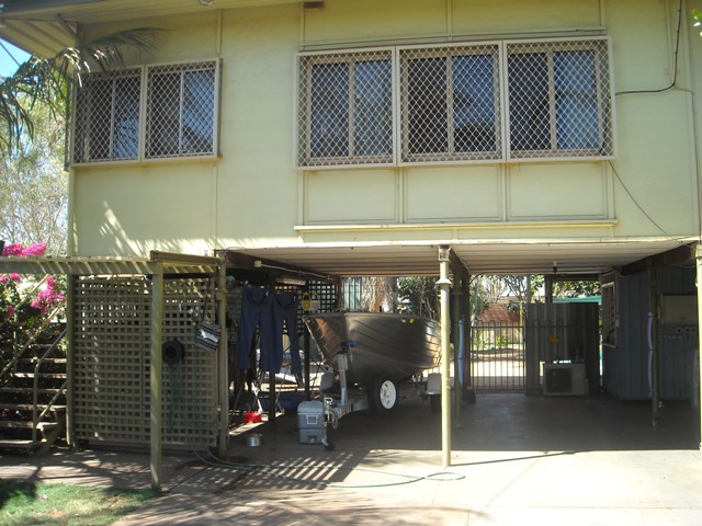 A Tropical Oasis Picture 1