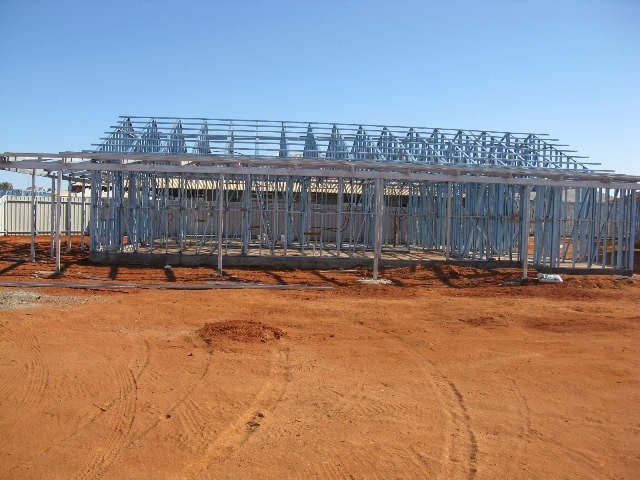 QUALITY EXECUTIVE HOME SOON TO BE COMPLETED Picture 3