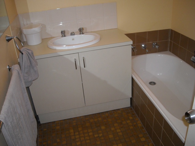 Fully furnished Picture 2