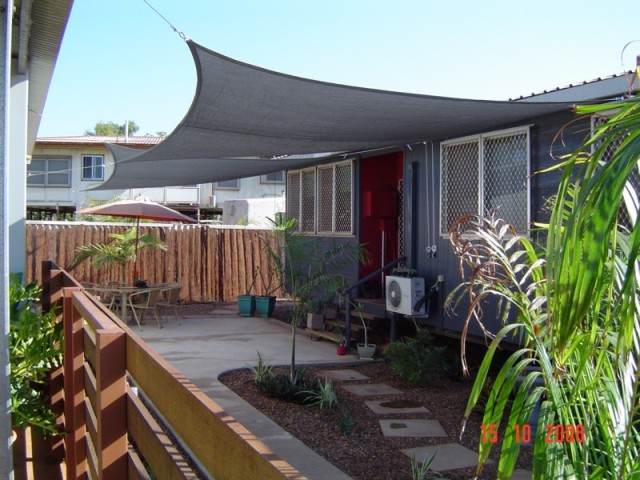 LAND TO DEVELOP WITH ACCOMMODATION Picture 3