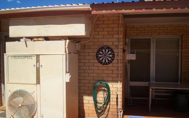 Neat and tidy Picture 1