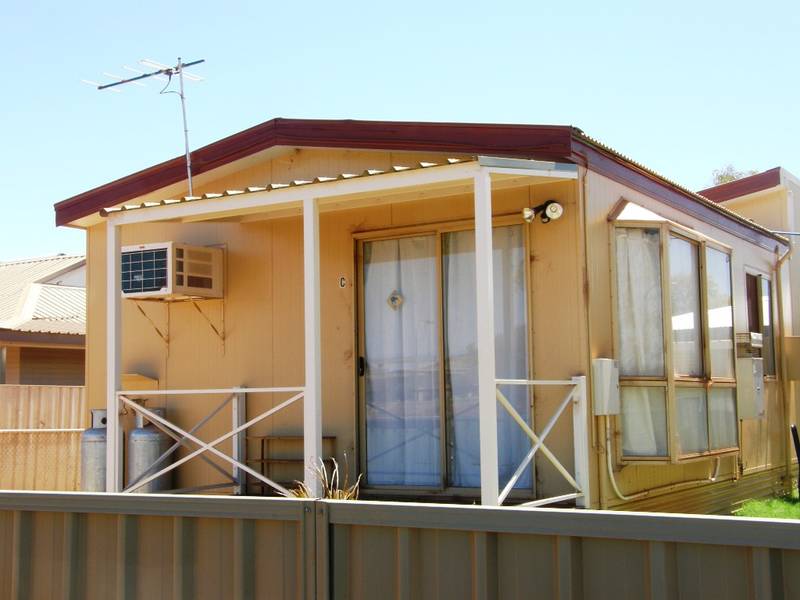 Fantastic Opportunity to Enter the Investment Market Picture 1