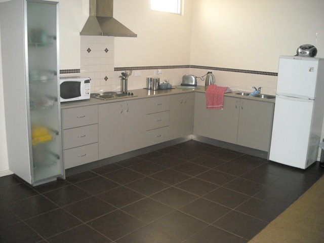 Central to Everything! Picture 2