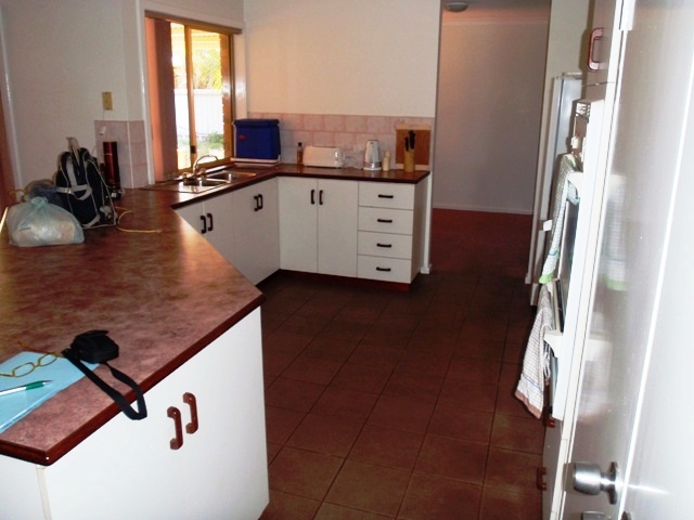 PRETTY GOOD IN PRETTY POOL!! Picture 2