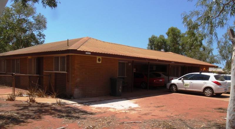 HUGE 1400M2 DUPLEX BLOCK Picture 1