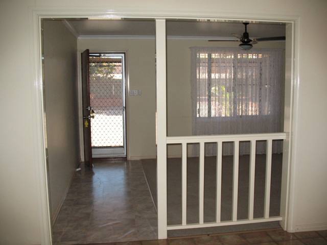 Lovely family home Picture 3