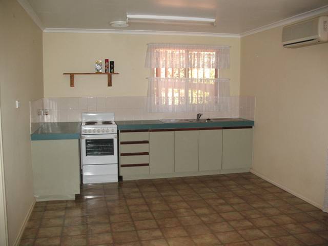 Lovely family home Picture 2