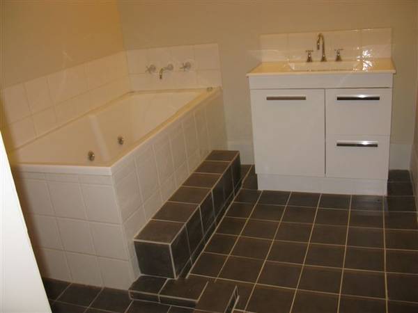 Location Location Picture 3