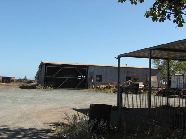 Space to move & a big bonus as well Picture 3