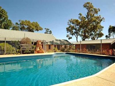 HOW GOOD IS THIS Picture HOW GOOD IS THIS Picture