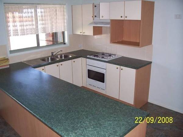 Modern Family Home with Neat Yard Picture 2