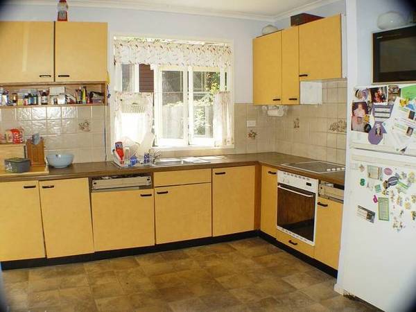 House On Two Blocks Picture