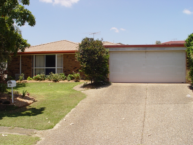 Great Family Home in a Quiet Cul-De-Sac Picture 1