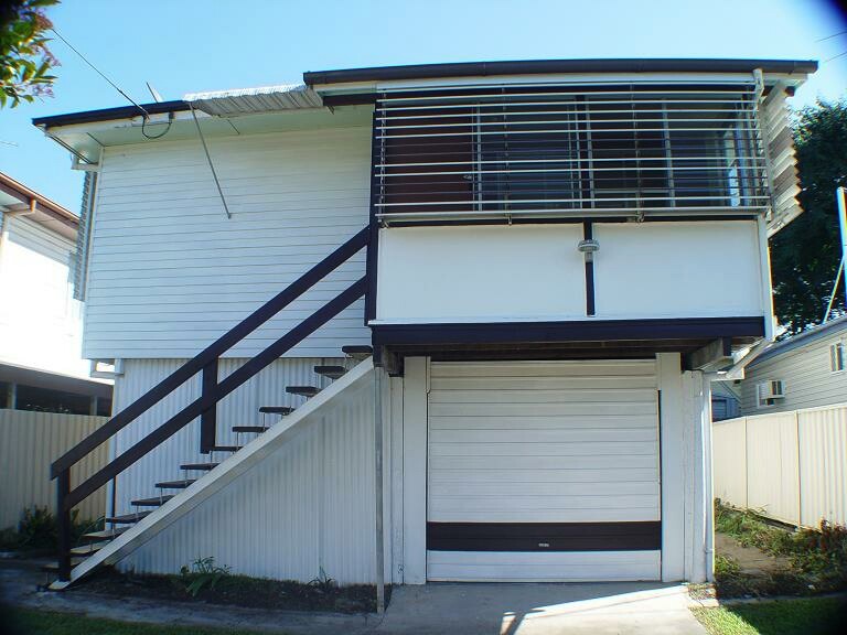 A Great First Home! Picture 1