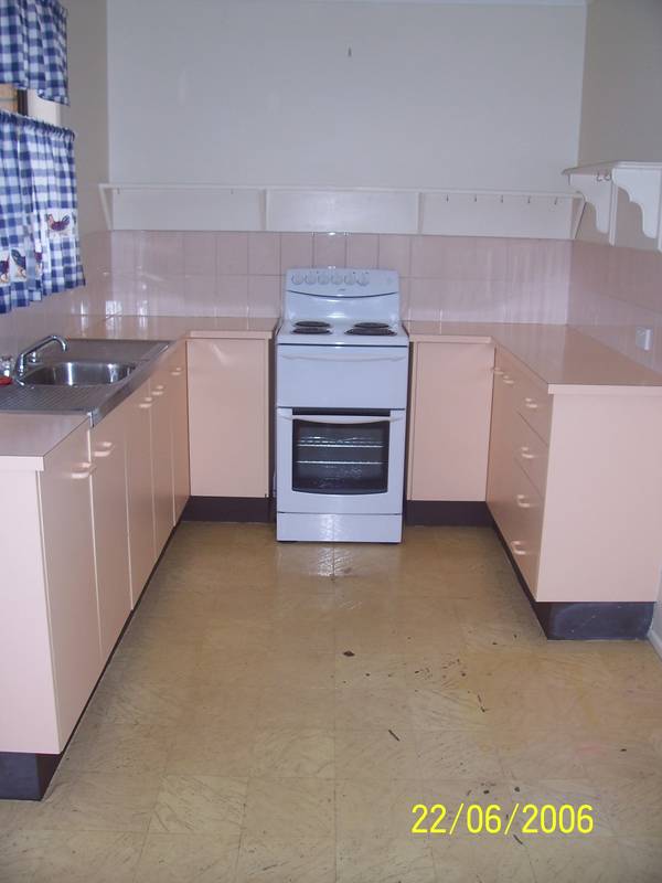 Great Position! Picture Great Position! Picture