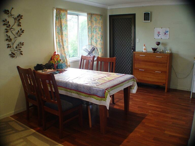 Position plus Space Picture 3