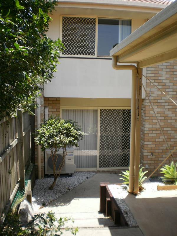 Look No Further! Picture 1