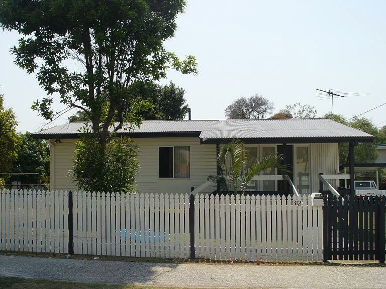 Neat & Complete Picture 1