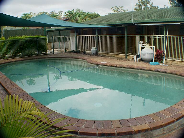 Pool Too!! Picture 2