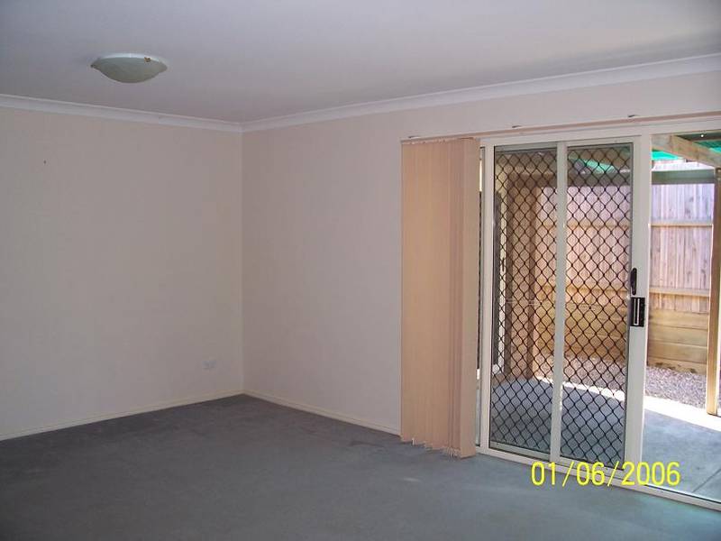 Modern Four Bedroom Home Picture 3