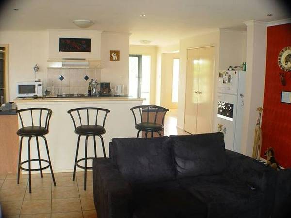 Modern and Spacious Picture 2