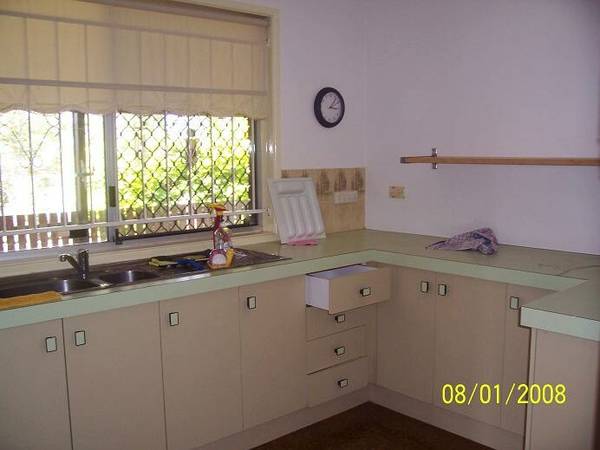 Too Good To Miss Picture 2