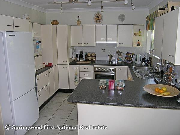 SENSATIONAL HIGHSET Picture 2