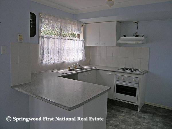 PRICED JUST SLASHED! Picture 2