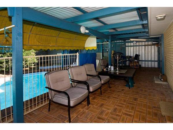 POSITION, POTENTIAL & A POOL Picture 3