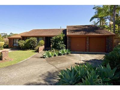 FAMILY HEAVEN WITH 3 LIVING AREAS Picture FAMILY HEAVEN WITH 3 LIVING AREAS Picture