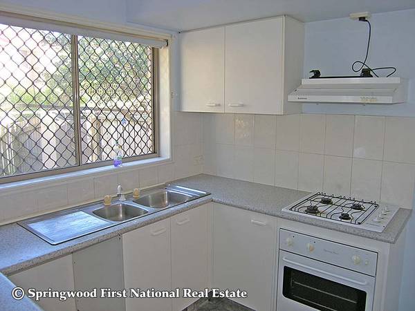 'GREENWOOD HEIGHTS' Picture 3