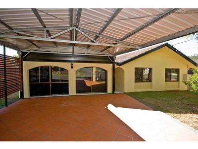 A REAL ENTERTAINER Picture A REAL ENTERTAINER Picture