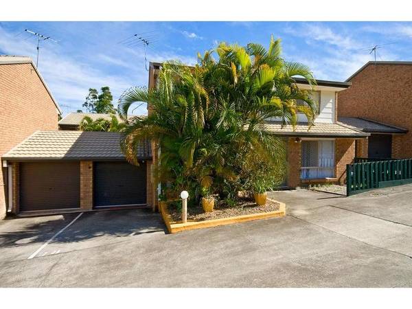 FUNCTIONAL & AFFORDABLE Picture 1