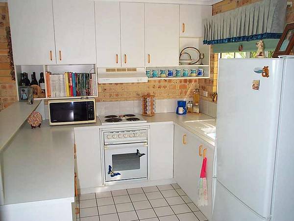 ROCHEDALE SOUTH Picture 2