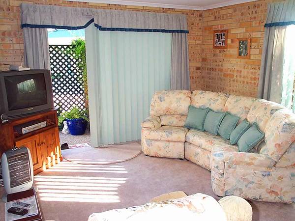 ROCHEDALE SOUTH Picture 3