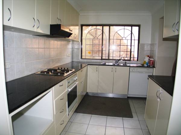 LEASED BY MICHAEL MURRAY IN ONE INSPECTION!!!!! Picture 2