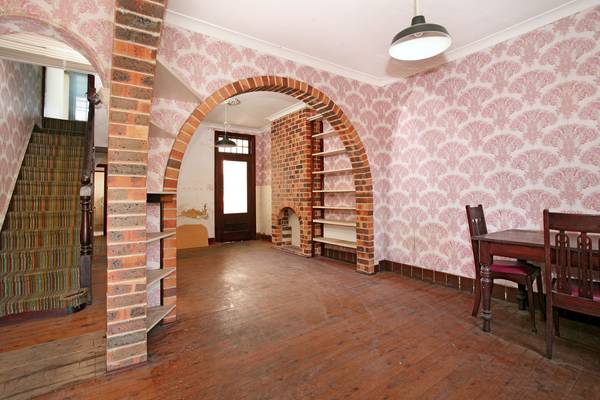 SOLD BY PETER GILLMAN !!!! Picture 2