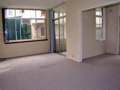 LEASED BY MICHAEL MURRAY!!!!! Picture