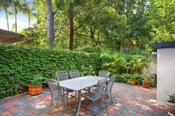 LEASED BY MICHAEL MURRAY!!!!! Picture 1